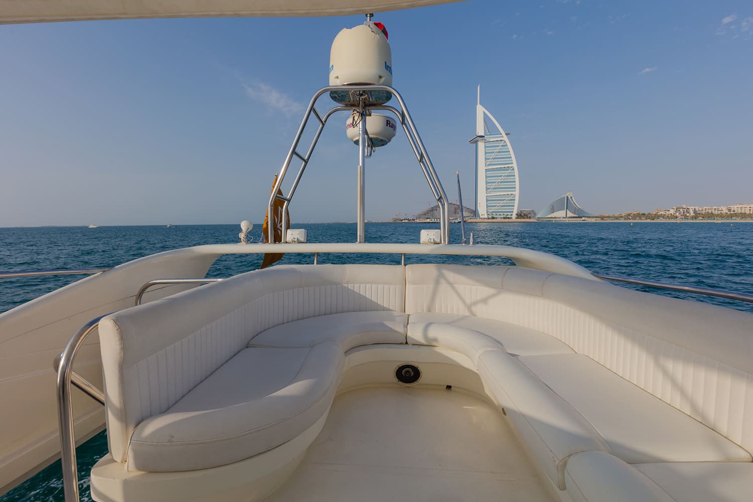Luxury Yacht 50 Feet